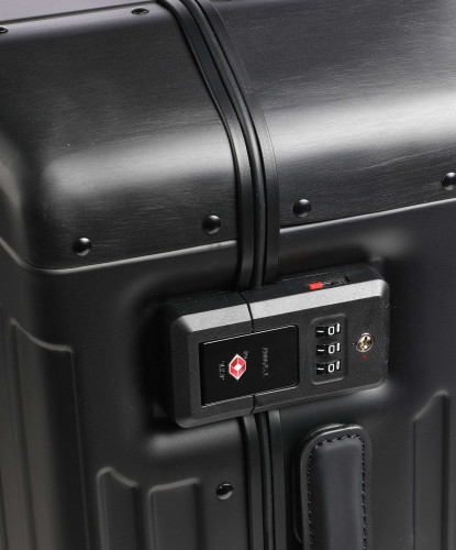 Чемодан Piquadro ALU (BV4425ALUS/N) 40x55x20см 37л. 4.590кг. алюминий/натур.кожа черный