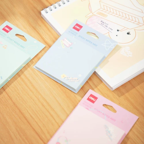 Блок самоклеящийся бумажный Deli EA612 74x74мм 40лист. 80г/м2 ассорти 3цв.в упак. европодвес (упак.:3шт)