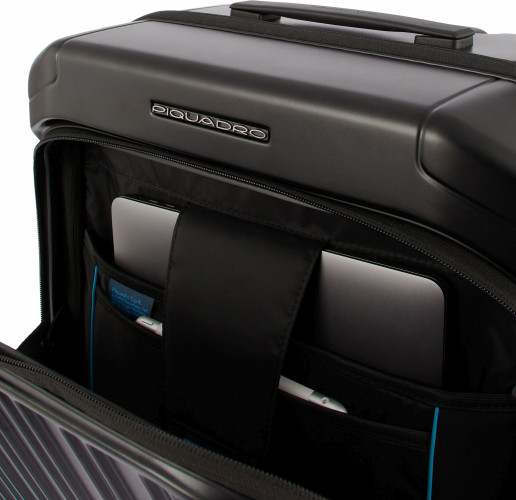 Чемодан Piquadro PQ LIGHT (BV4426PQL/NO) 40x55x23см 40л. 2.784кг. поликарбонат черный матов.
