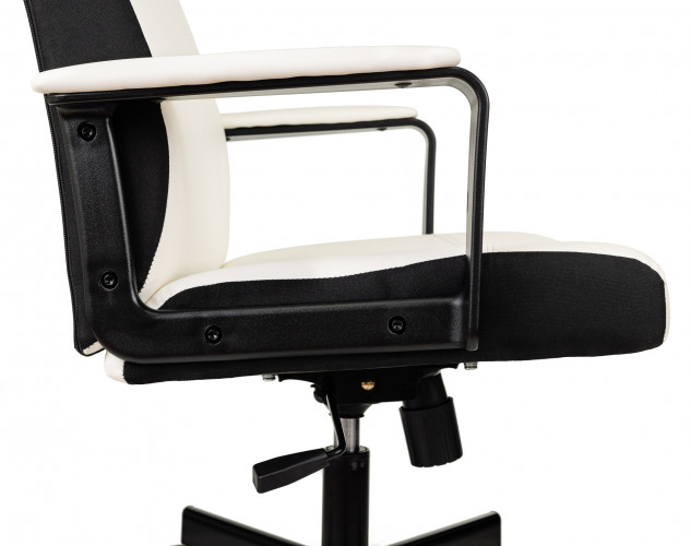 Кресло руководителя Бюрократ DOMINUS белый/черный эко.кожа крестов. металл