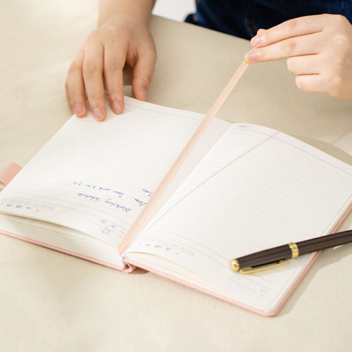 Блокнот Deli LINFINI EN158L A5 210х143мм искусст. кожа 144л линейка твердая обложка ассорти ассорти:син/роз/зел