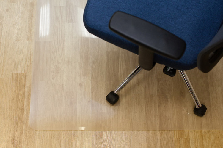 Коврик напольный Бюрократ -1084543 прямоугольный глянцевый для паркета/ламината полипропилен 120х90см