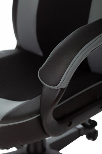 Кресло игровое Zombie GAME 17 черный/серый эко.кожа/ткань крестов. пластик