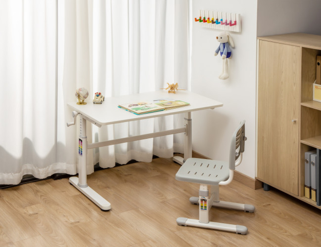 Стол детский Cactus CS-KD-LGY столешница МДФ светло-серый каркас светло-серый 100x80x60см