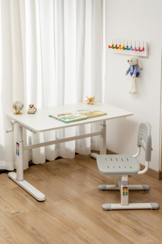 Стол детский Cactus CS-KD-LGY столешница МДФ светло-серый каркас светло-серый 100x80x60см