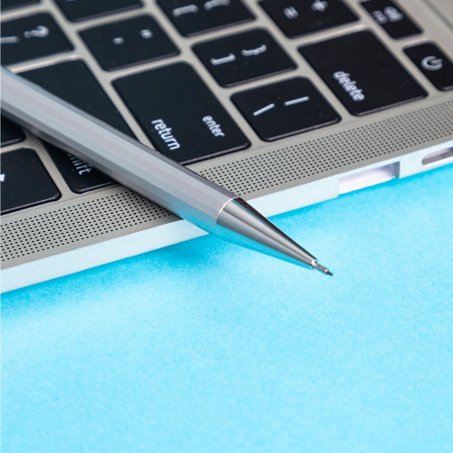 Карандаш мех. Deli EU999 Arris 0.5мм металл ассорти дисплей ластик