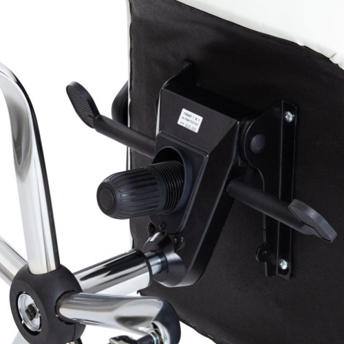 Кресло BOSS Lux, кож/зам, белый, 36-01/36-01/06