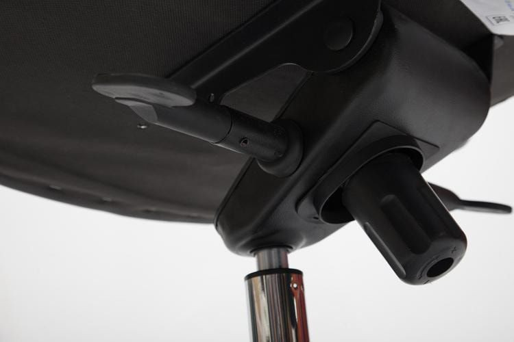 Кресло BOSS Lux, кож/зам, черный/черный перфорированный, 36-6/36-6/06