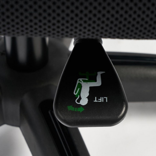 Кресло ARENA, кож/зам, черный/черный карбон, 36-6/карбон черный