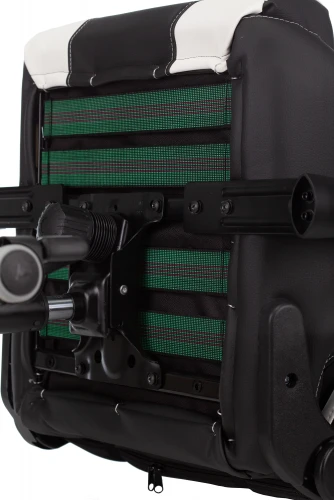 Кресло игровое Zombie VIKING TANK черный/оранжевый/белый эко.кожа с подголов. крестов. металл