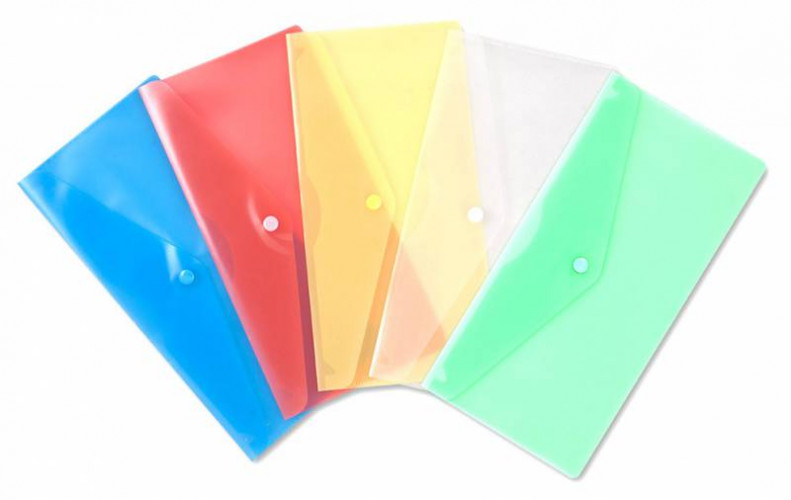 Конверт на кнопке Бюрократ -PK805ABLU пластик 0.18мм синий TRAVEL формат