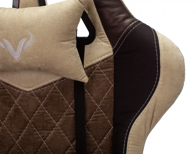 Кресло игровое Zombie VIKING 7 KNIGHT Fabric коричневый/бежевый ткань/эко.кожа с подголов. крестов. металл