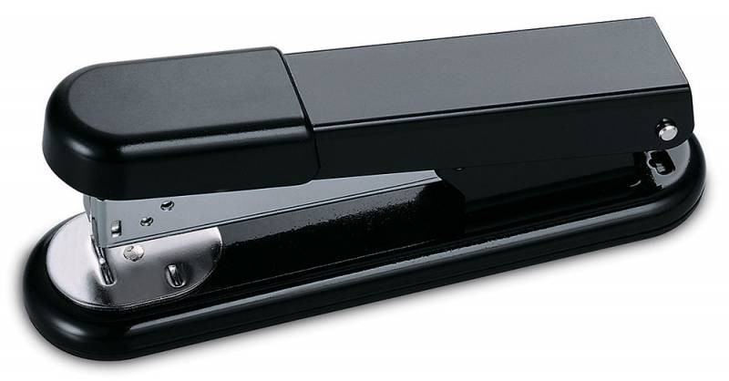 Степлер Kw-Trio 05860blck 24/6 (20листов) черный 50скоб металл закрытый/открытый