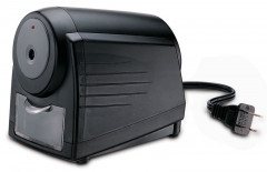 Точилка для карандашей электрическая Kw-Trio 3252 1 отверстие пластик черный (от сети 220В)