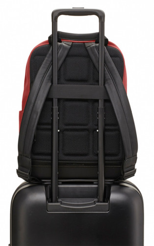 РюкзакДА Moleskine THE BACKPACK SOFT TOUCH (ET9CC02BKA) 41x13x32см полиуретан бордовый