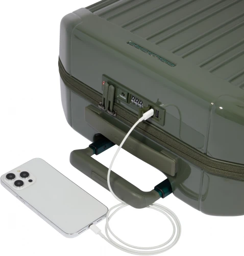 Чемодан Piquadro PQL-SPECIAL3 (BV4425PQLS3/VE) 40x55x20см 34л. 2.05кг. поликарбонат/алюм. зеленый