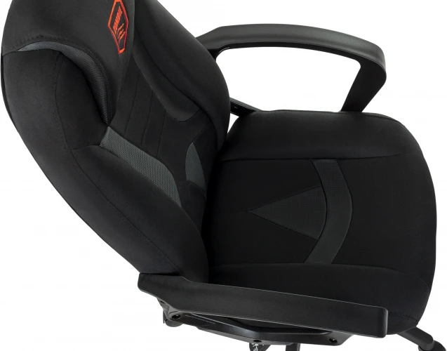 Кресло игровое Zombie 200 черный ткань/эко.кожа крестов. пластик пластик черный