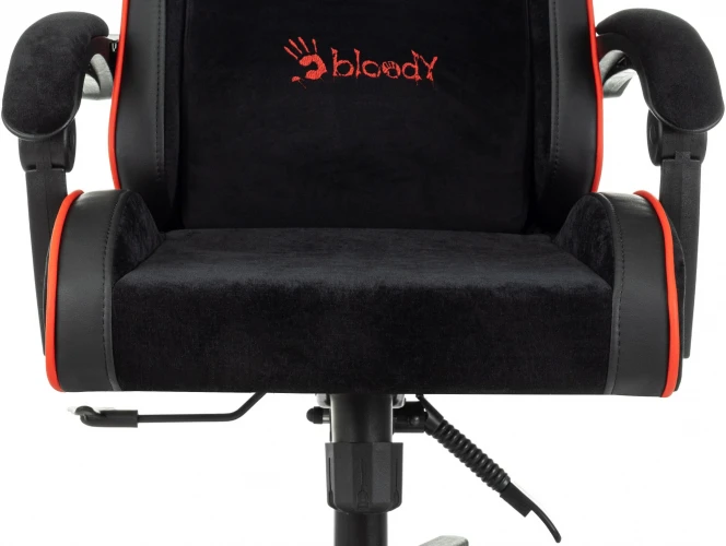 Кресло игровое A4Tech Bloody GC-670 черный сиденье черный ткань/эко.кожа с подголов. крестов. пластик черный пластик черный