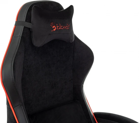 Кресло игровое A4Tech Bloody GC-670 черный сиденье черный ткань/эко.кожа с подголов. крестов. пластик черный пластик черный