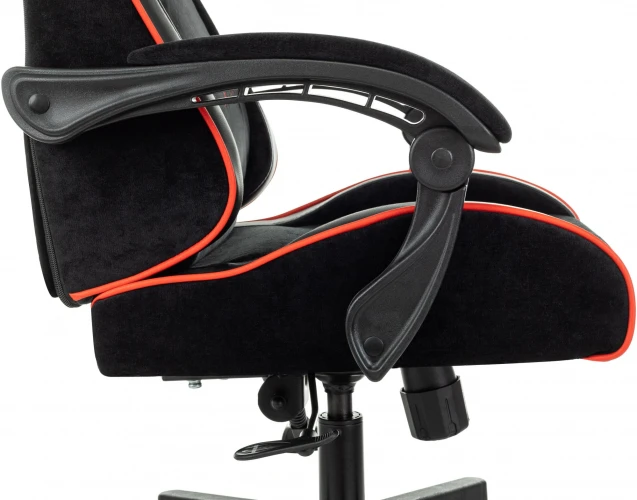 Кресло игровое A4Tech Bloody GC-670 черный сиденье черный ткань/эко.кожа с подголов. крестов. пластик черный пластик черный