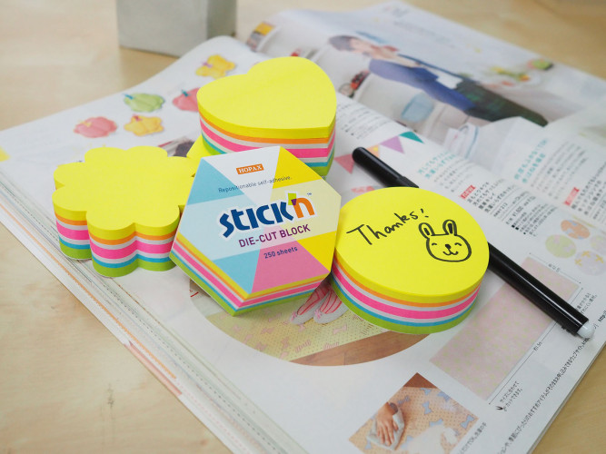 Блок самоклеящийся бумажный Stick`n 21833 67x67мм 250лист. неон ассорти "цветок"