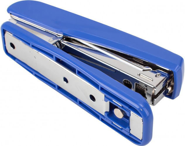 Степлер Deli E0306 Essential 24/6 26/6 (25листов) ассорти 50скоб коробка