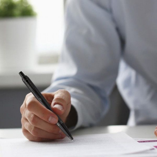 Ручка шариков. Parker IM Achromatic K317 (CW2127618) Matt Black M син. черн. подар.кор.